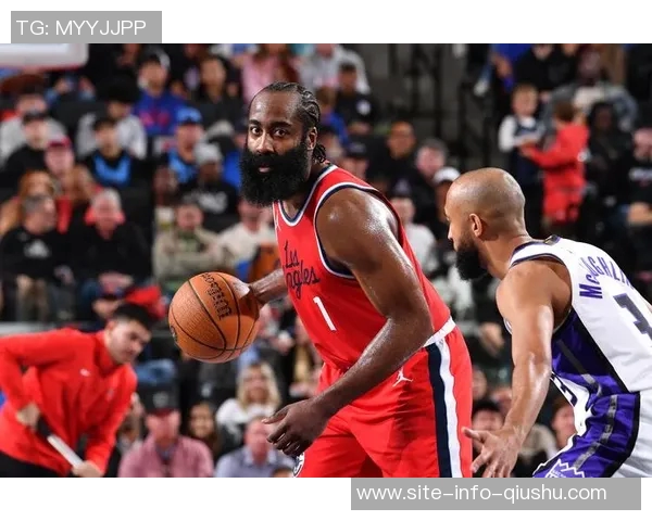 哈登三节表现平平首节独得14分全场贡献19分6篮板8助攻